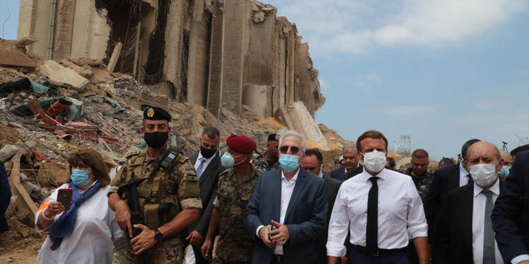 الرئيس الفرنسي يزور لبنان بعد انفجار مرفأ بيروت