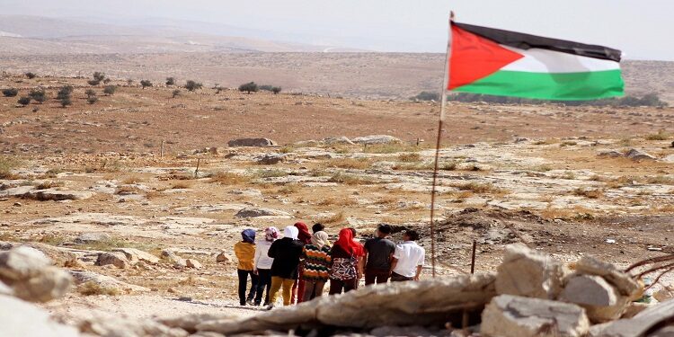 يحيي الفلسطينيون يوم الأرض وسط استمرار البغاء الاستيطاني المستفحل، وجائحة كورونا التي زادت من عنصرية الكيان الصهيوني