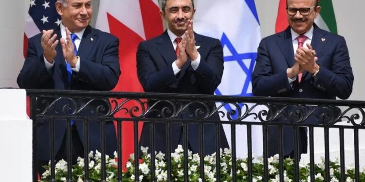 الإمارات ترفض ربط اتفاقياتها مع إسرائيل بالترويج لنتنياهو