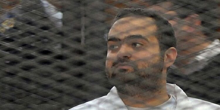 انسحاب دفاع محمد عادل من المحكمة والقاضي يأمر بإخراجه من الجلسه