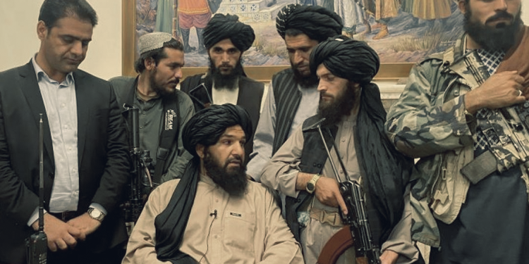 ترى حركة طالبان أنها الأولى بحكم البلاد باعتبارها تتبع منهج الشريعة الإسلامية