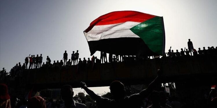 الثورة السودانية تخبر جميع المسارات للوصول إلى الدولة المدنية