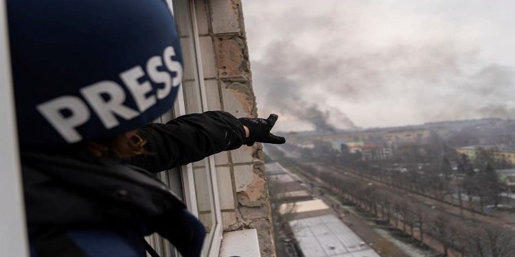 بعد السقوط في امتحان أوكرانيا: حرية الصحافة "كلنا في الهم شرق"