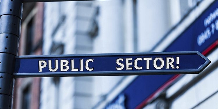 هل يتسبب القطاع العام في تشوهات الاقتصاد وسوق العمل؟