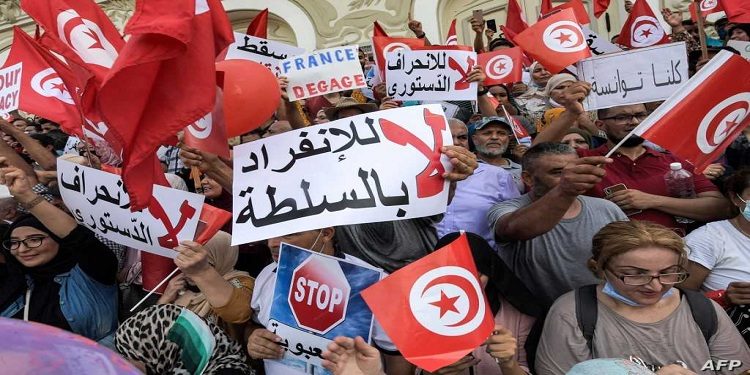 احتجاجات شعب تونس