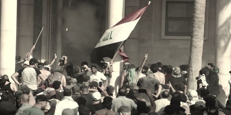 اقتحام أنصار الصدر القصر الجمهوري في العراق