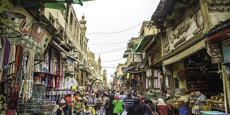 أسواق القاهرة القديمة أحد أهم روافد السياحة الثقافية