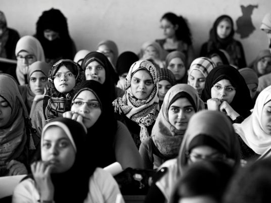 تكافح النساء في مصر للوصول إلى المساواة مع الرجال (الصورة: وكالات)