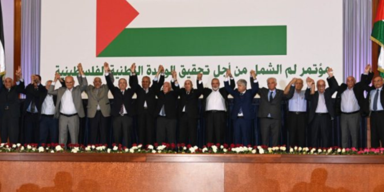 لم الشمل الفلسطيني برعاية جزائرية