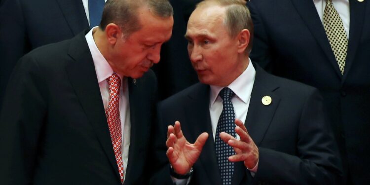 الرئيسان الروسي فلاديمير بوتين والتركي رجب طيب أردوغان (وكالات)