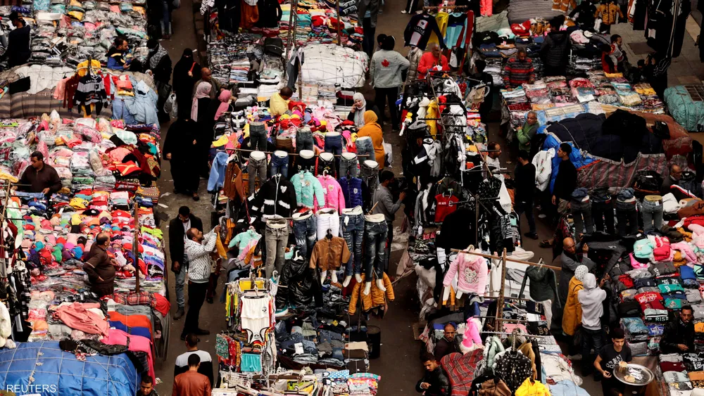  سوق شعبي في العتبة - القاهرة (الصورة: وكالات)