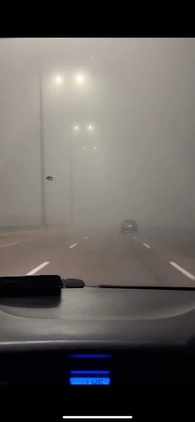 الشبورة الكثيفة صباح يوم الأحد على بعض الطرق من وإلى القاهرة (المصدر: الهية العامة للأرصاد الجوية)