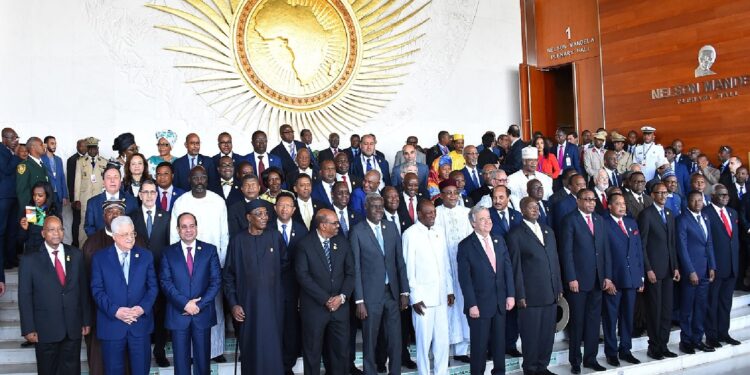 الرئيس عبد الفتاح السيسي وقادة الدول الإفريقية- وكالات