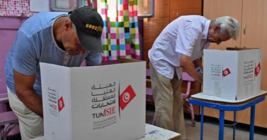 الناخبون في تونس