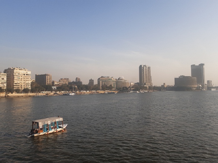 الأرصاد تتوقع طقسًا خريفيًا معتدل الحرارة غدًا (الصورة للعاصمة القاهرة - وكالات)