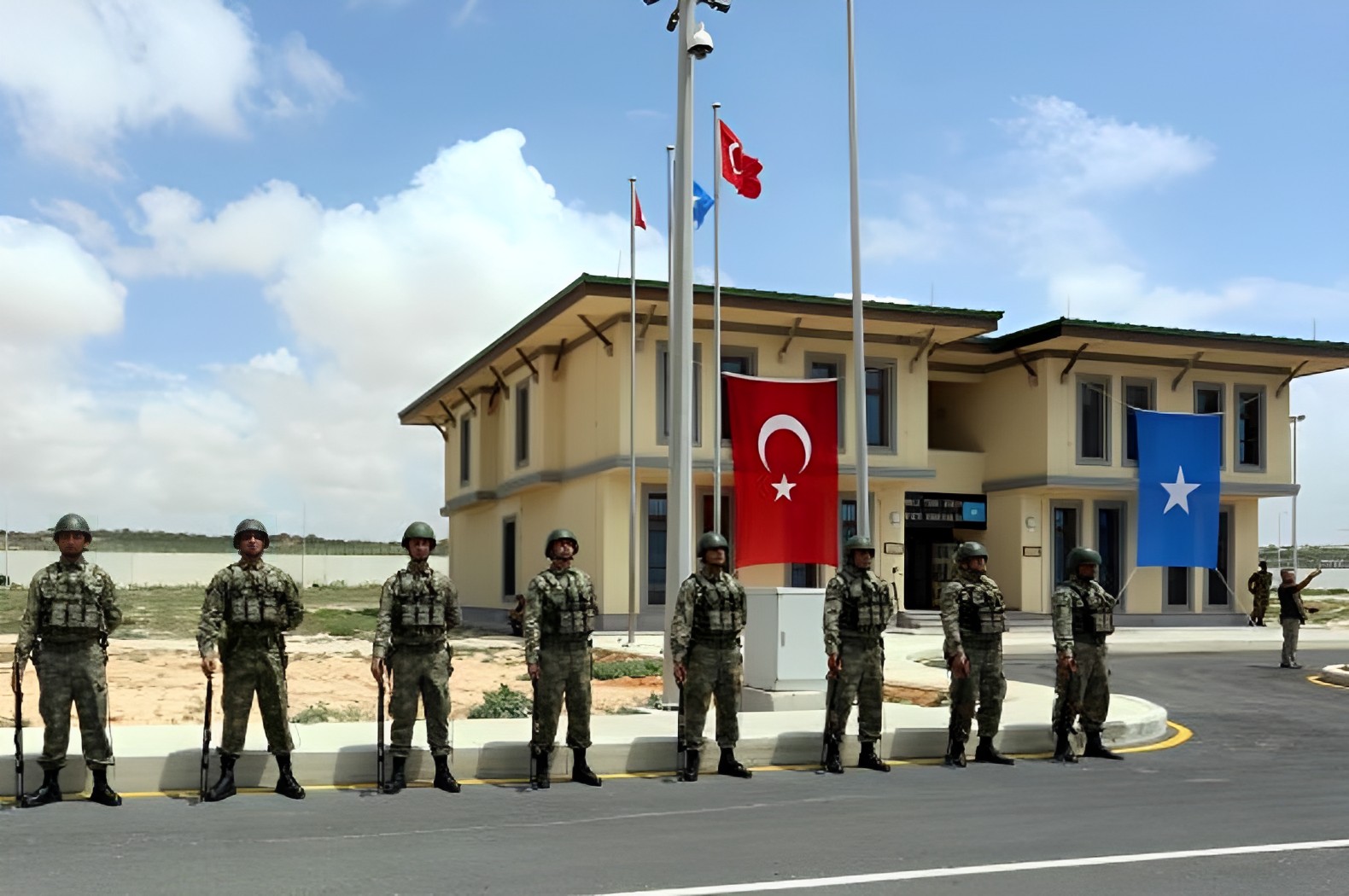 القاعدة العسكرية التركية في الصومال (وكالات)