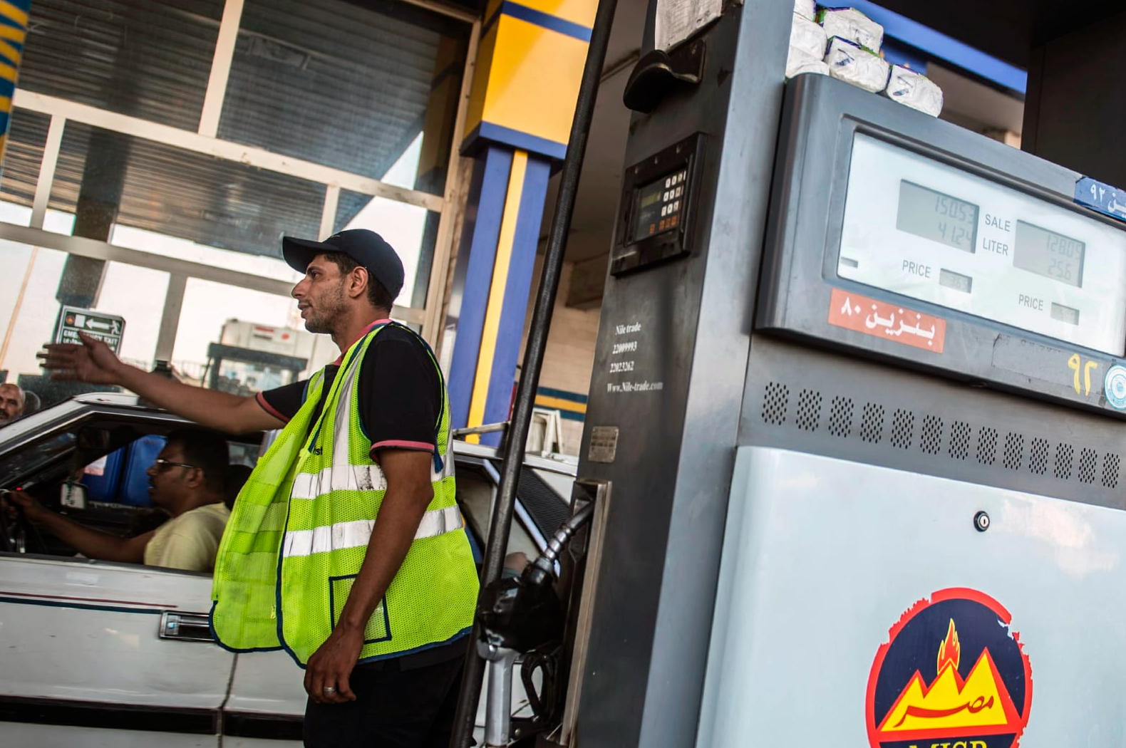 ارتفاع متوقع في سعر البنزين يرفع معدلات التضخم مجددا