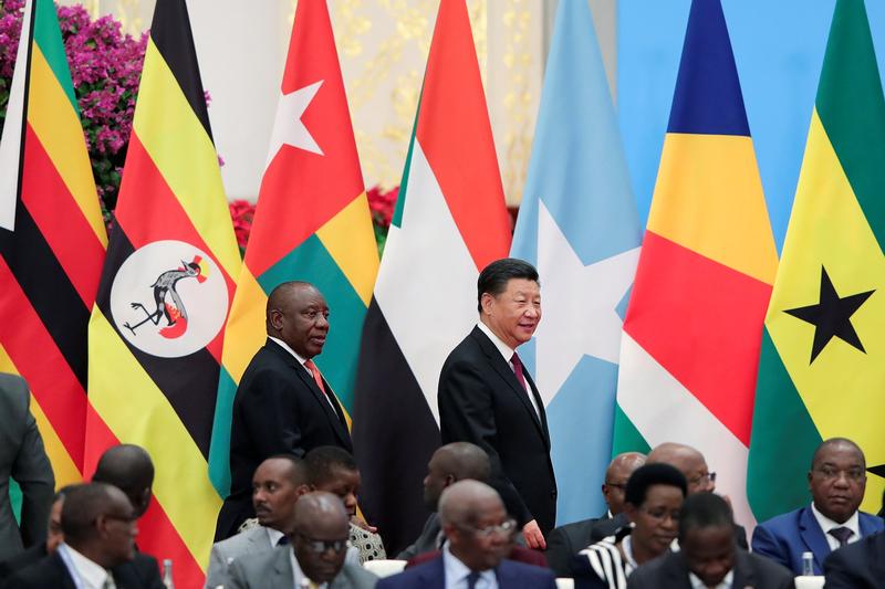 الرئيس الصيني وعدد من الرؤساء الأفارقة