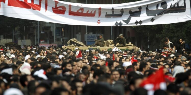 ميدان التحرير وقت ثورة يناير