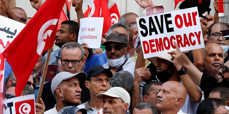 تونس لم تخسر معركة الديمقراطية (وكالات)