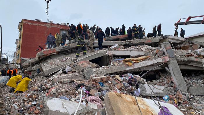 أثار الدمار جراء زلزال تركيا وسوريا