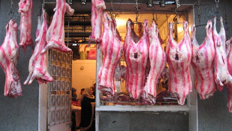 ارتفعت أسعار اللحوم الحمراء لأكثر من 250 جنيها للكيلو