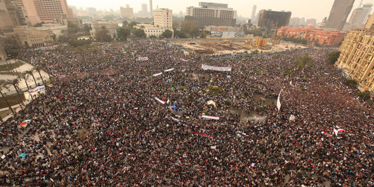 اعتصام المصريين في ميدان التحرير