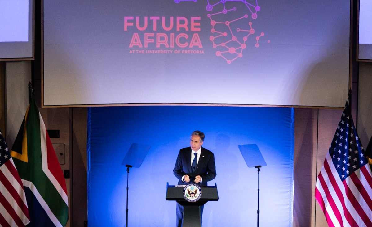 وزير الخارجية الأمريكي أنتوني ج.بلينكين يوضح استراتيجية إدارة بايدن لإفريقيا جنوب الصحراء الكبرى، أغسطس 2022 (وكالات)