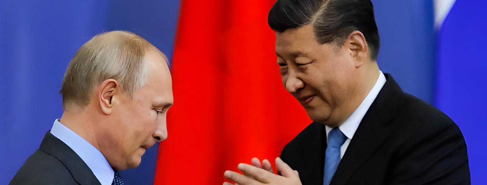 الرئيس الروسي فلاديمير بوتين ونظيره الصيني شي جين بينغ (وكالات)