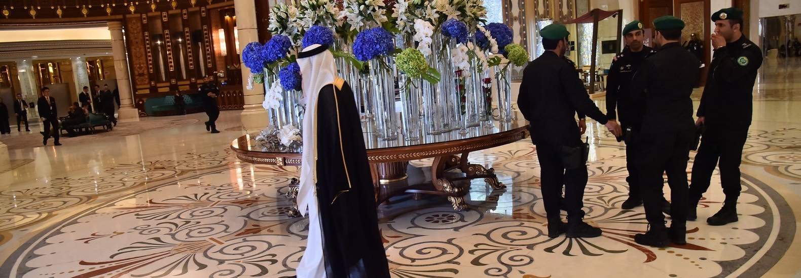 فندق ريتز كارلتون في الرياض، حيث تم اعتقال شخصيات سعودية بارزة بينهم أمراء ورجال أعمال (وكالات) 