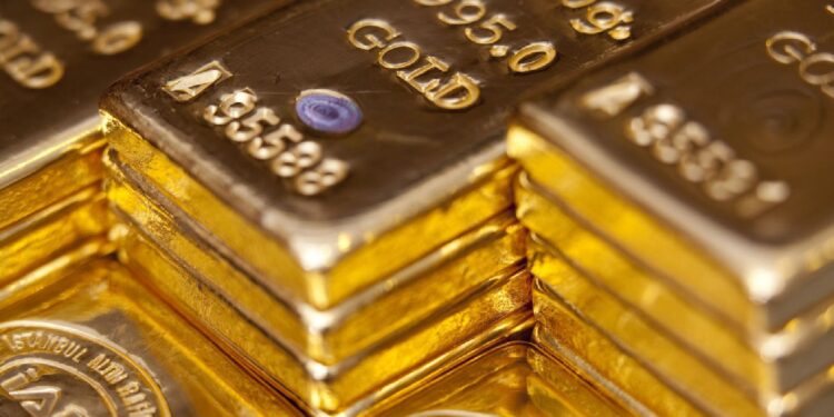 أول صندوق استثمار للذهب بمصر.. مُغازلة لصغار المستثمرين و"أنصار الشريعة" (وكالات)