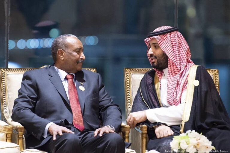 الدور السعودي في السودان.. نفوذ واستثمارات ومقاربات متضاربة