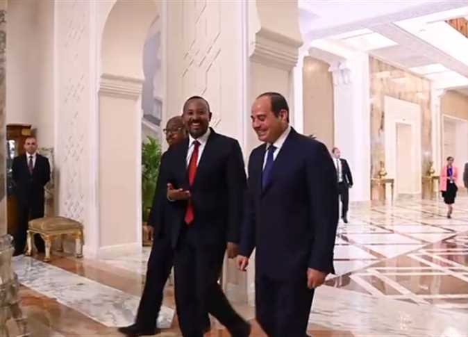 السيسي يستقبل آبي أحمد رئيس وزراء إثيوبيا