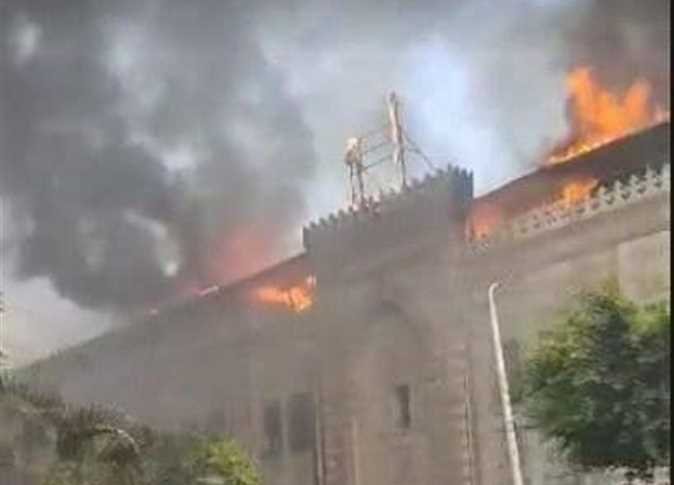حريق مبنى وزارة الأوقاف بالقاهرة
