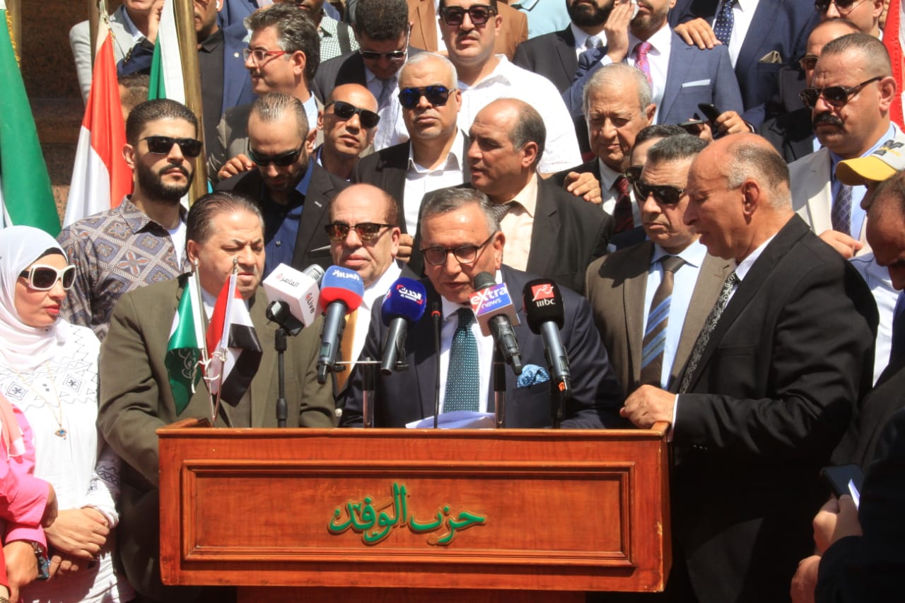 الدكتور عبد السند يمامة رئيس حزب الوفد والمرشح الرئاسي المحتمل
