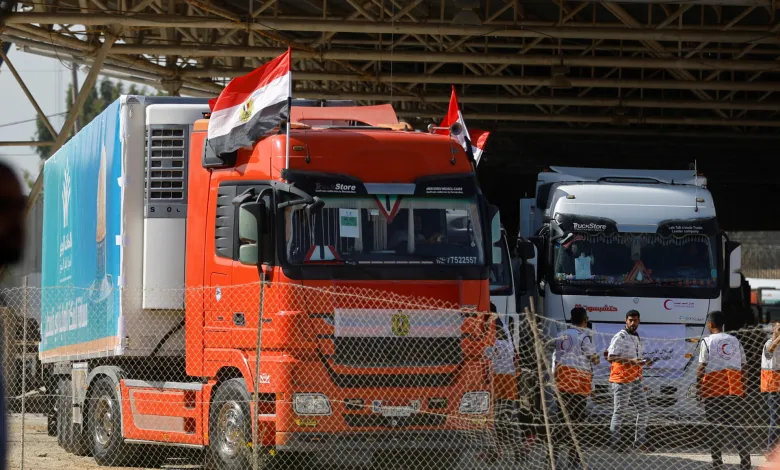 قطاع غزة يحتاج لدخول 40 شاحنة مساعدات غذائية يوميا