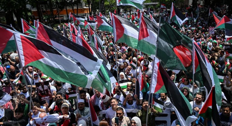 الأمن يفض تظاهرة داعمة لفلسطين في محيط الأزهر