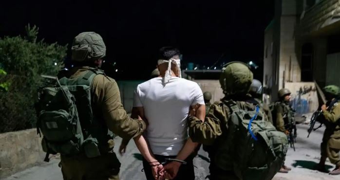 الضفة الغربية.. اعتقال عشرين فلسطينيا