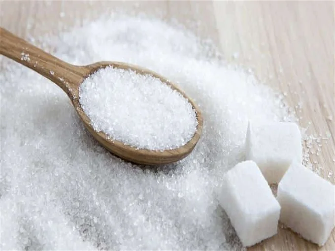 الحكومة ترفع سعر تسليم "السكر الحر"