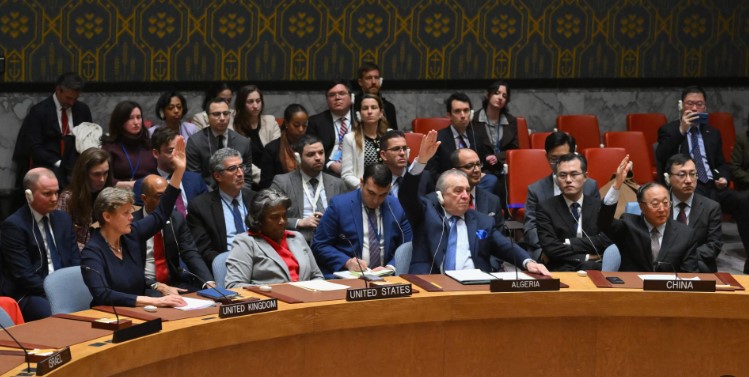 مجلس الأمن يوافق على وقف اطلاق النار في غزة
