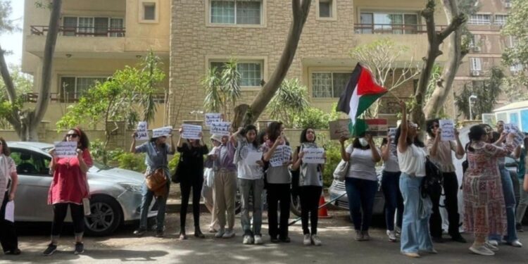 الوقفة النسوية امام مكتب الأمم المتحدة في القاهرة