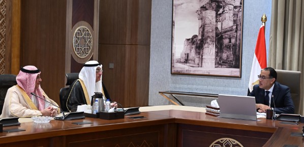الحكومة تفاوض مسئولين سعوديين لضخ استثمارات جديدة