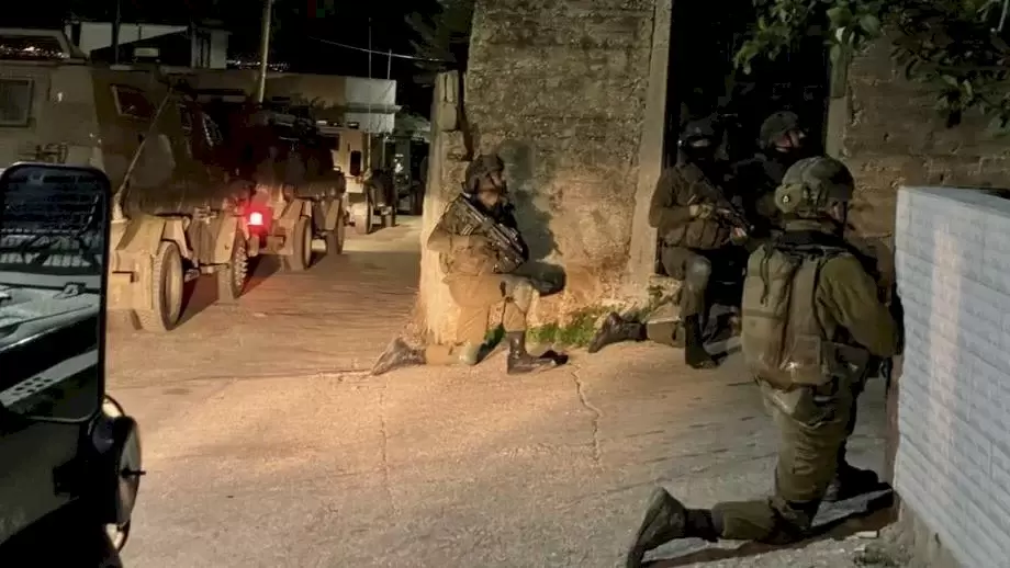 قوات الاحتلال اقتحمت بلدة بني نعيم شرق الخليل
