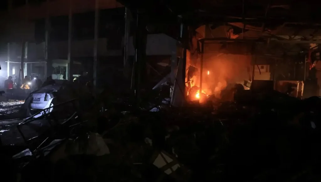 قصف جيش الاحتلال مدرسة فهمي الجرجاوي التي تؤوي نازحين في