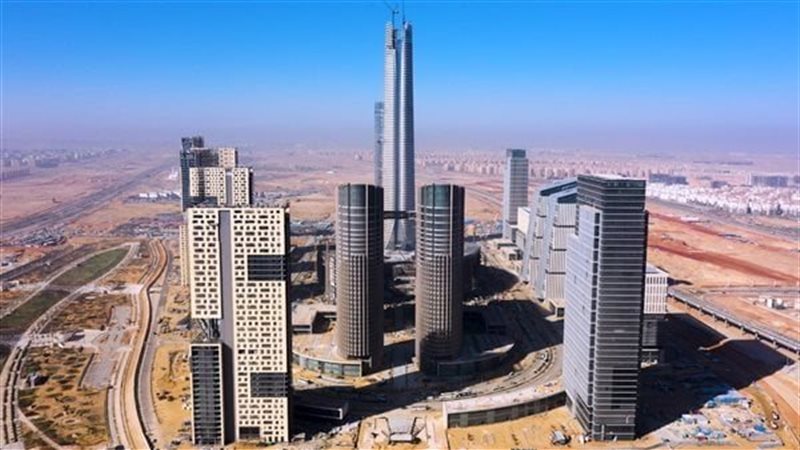 ضخ الغاز الطبيعي بشبكة أبراج بالعاصمة الإدارية