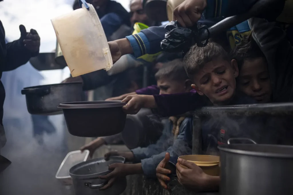 حرب التجويع في غزة  