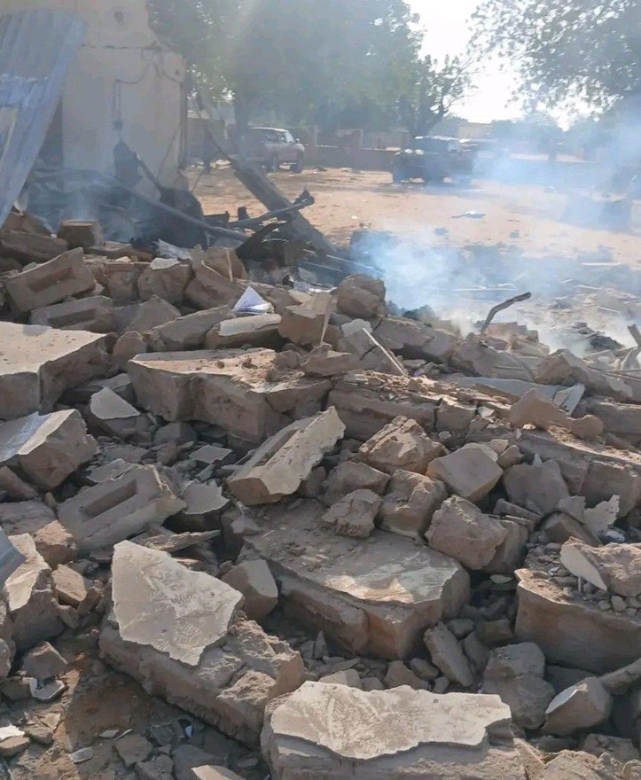 مشاهد لدمار قسم شرطة محلية ام دم حاج احمد