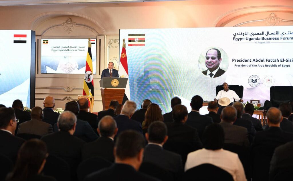السيسي ونظيره الأوغندي
