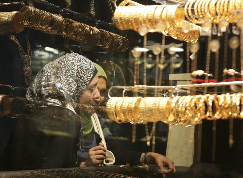 تراجع مشتريات المصريين من الذهب 20% خلال 3 أشهر