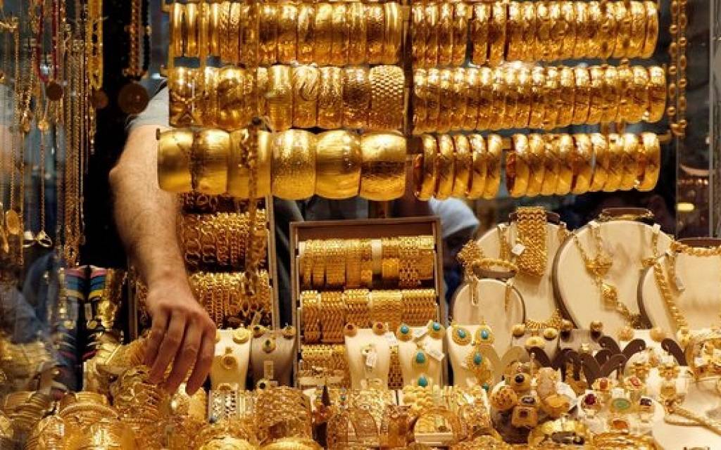 مشروع قانون لتنظيم التداول بالذهب